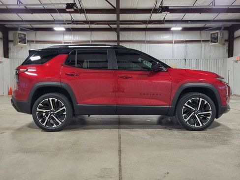 New 2026 Chevrolet Equinox RS w/ Convenience Package III AWD/4WD image 8