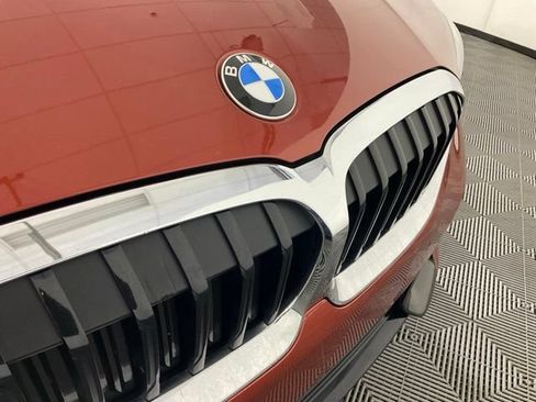 Used 2022 BMW 330i xDrive Sedan w/ Premium Package AWD/4WD image 8