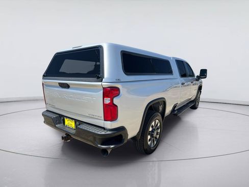 Used 2021 Chevrolet Silverado 2500 Custom w/ Custom Value Package RWD image 3