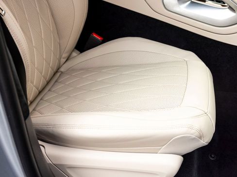 Used 2023 Mercedes-Benz GLS 63 AMG 4MATIC image 30