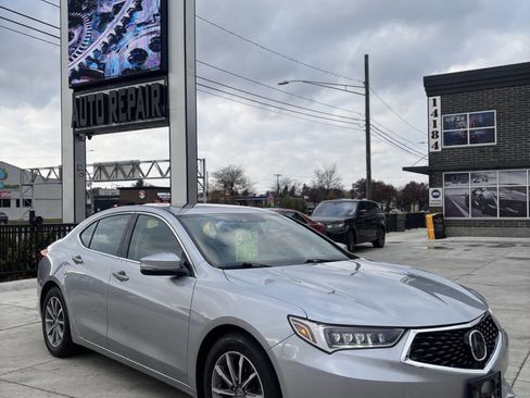 Used 2018 Acura TLX w/ Technology Package FWD image 1