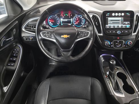 Used 2018 Chevrolet Malibu LT w/ Leather Package FWD image 29