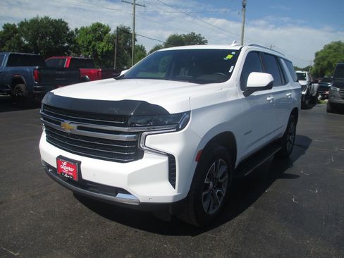 Used 2023 Chevrolet Tahoe LT w/ Luxury Package AWD/4WD image 11