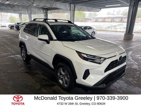 Used 2025 Toyota RAV4 XLE w/ Convenience Package image 3
