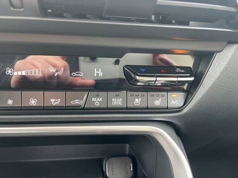 New 2026 MAZDA CX-90 Plug-In Hybrid w/ Preferred image 24