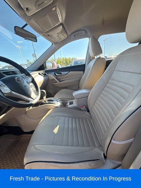 Used 2016 Nissan Rogue S w/ Appearance Package AWD/4WD image 11