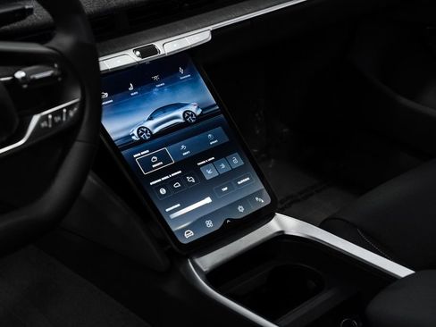 Used 2023 Lucid Air Pure AWD/4WD image 29