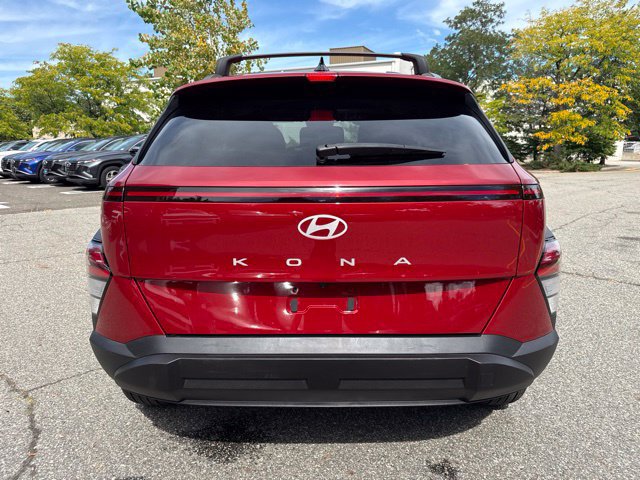 Used 2024 Hyundai Kona SEL AWD/4WD image 15