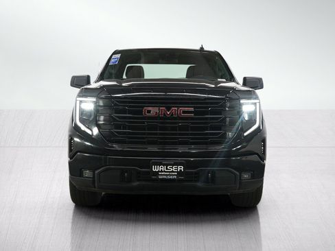 Used 2022 GMC Sierra 1500 Elevation w/ Max Trailering Package AWD/4WD image 8