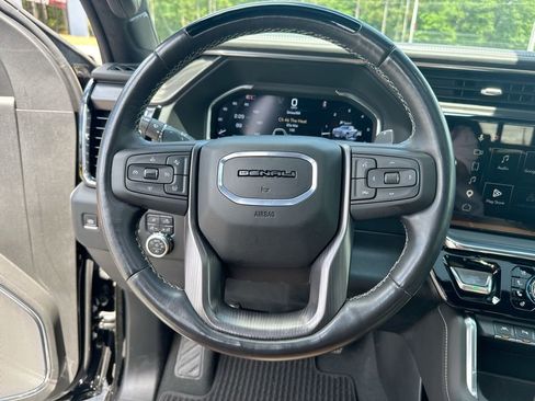 Used 2024 GMC Sierra 1500 Denali Ultimate AWD/4WD image 18