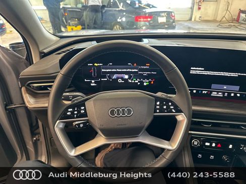 Used 2025 Audi Q5 Premium Plus AWD/4WD image 15