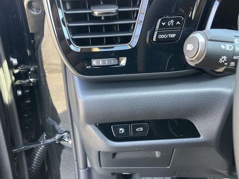 New 2026 Lexus NX 350h FWD w/ Cold Area Package image 19