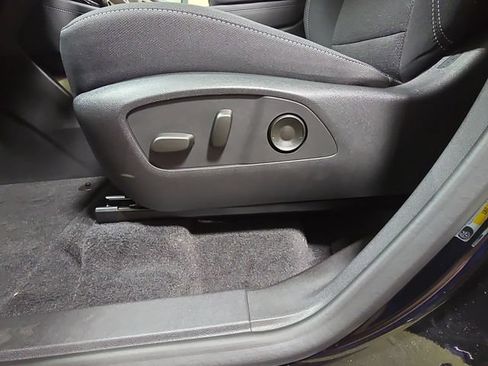 New 2026 Chevrolet Traverse LT w/ Driver Confidence Package AWD/4WD image 31