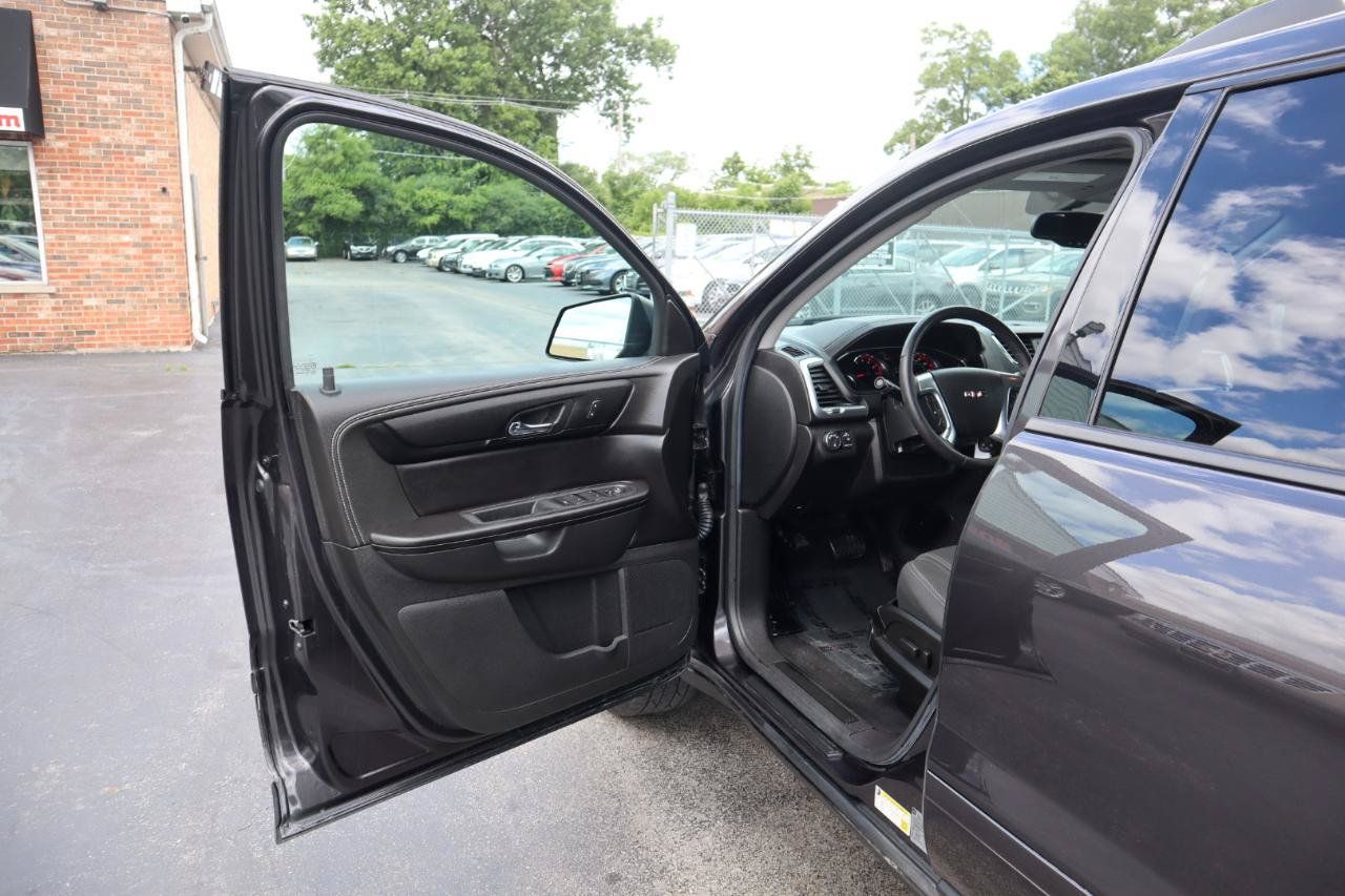 Used 2015 GMC Acadia SLE FWD image 20