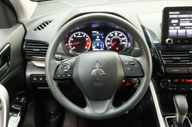 Used 2023 Mitsubishi Eclipse Cross LE AWD/4WD image 25