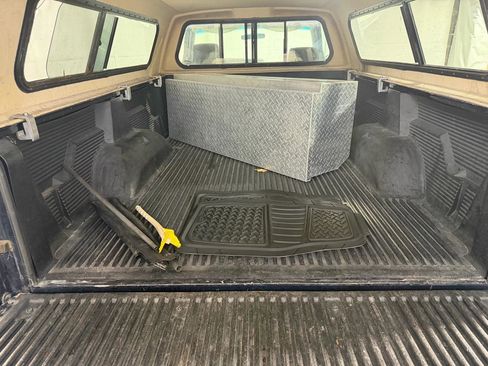 Used 1994 Dodge Ram 1500 Truck 4x4 Regular Cab image 16