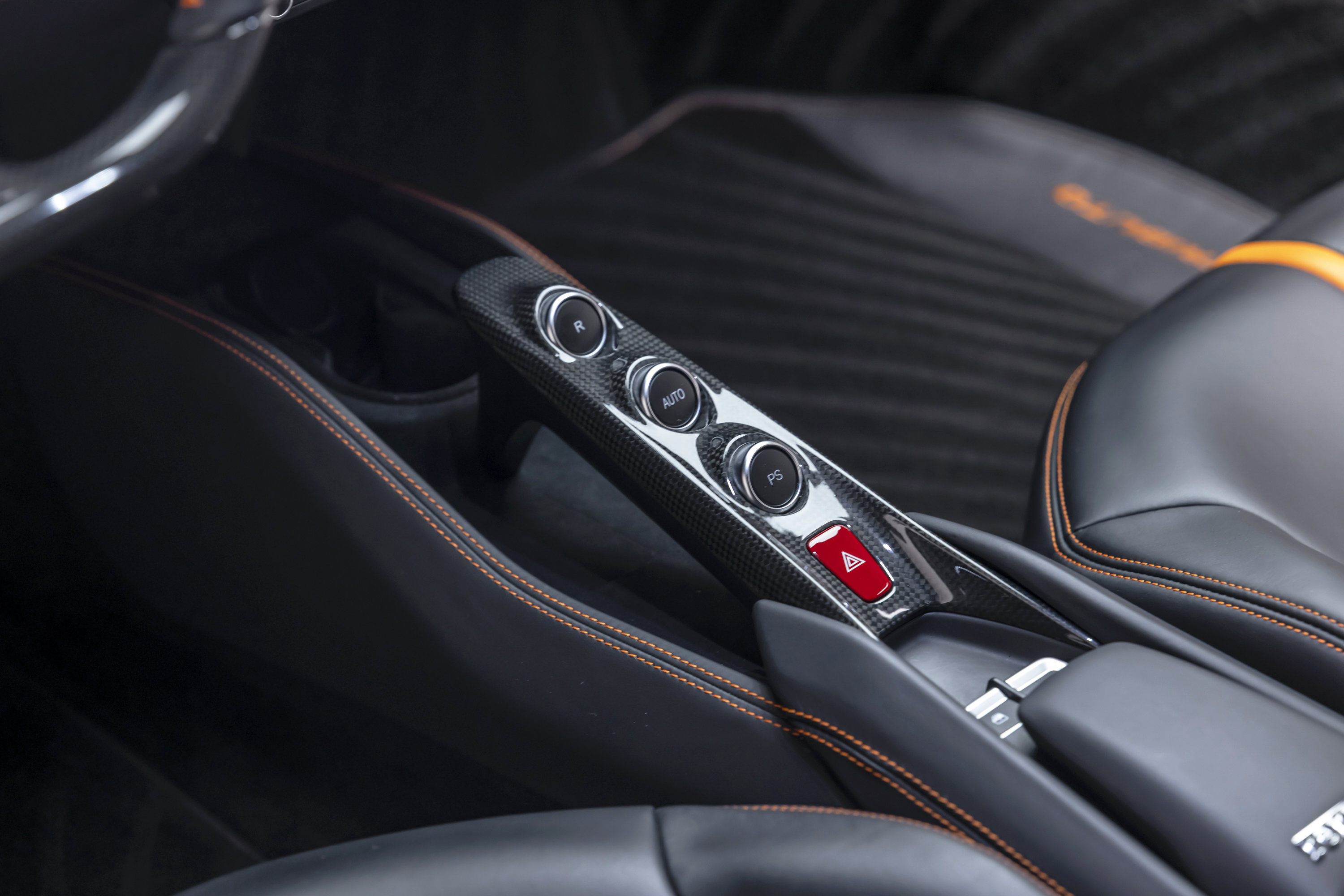 Certified 2021 Ferrari F8 Tributo RWD image 59