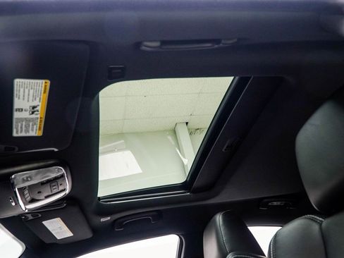 Used 2023 Dodge Charger SRT Hellcat w/ Harman/Kardon Audio Group image 36