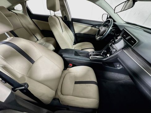 Used 2019 Honda Civic EX image 27