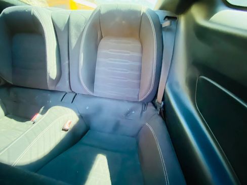 Used 2016 Ford Mustang GT RWD image 15