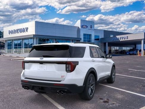 New 2026 Ford Explorer ST w/ Sun And Sound Package AWD/4WD image 8