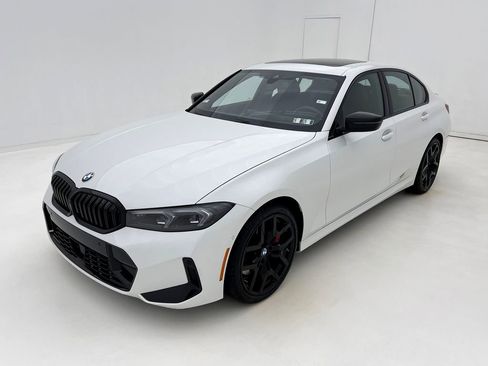 Certified 2025 BMW 330i xDrive 330i xDrive w/ M Sport Package image 4