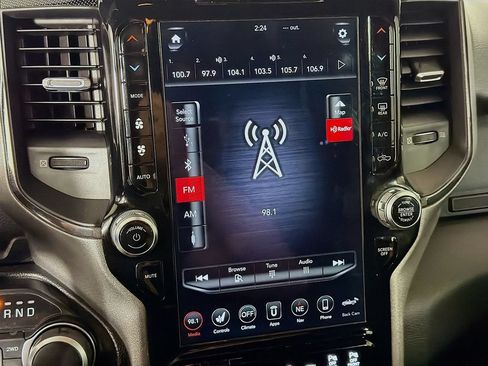 Used 2020 RAM 1500 Big Horn w/ Built-to-serve Edition AWD/4WD image 15