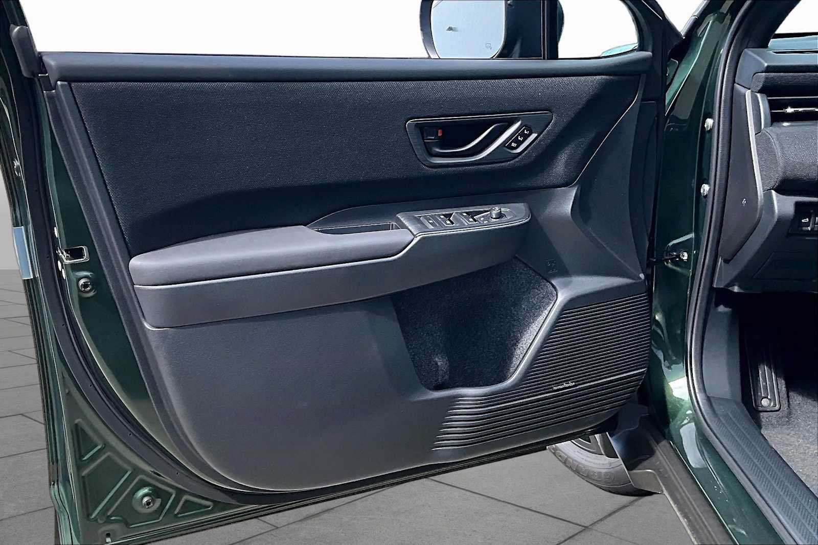 New 2026 Subaru Outback Limited AWD/4WD image 10