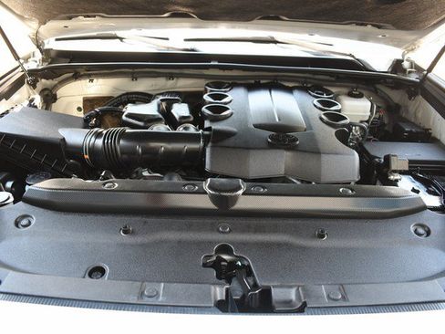 Certified 2023 Toyota 4Runner Limited AWD/4WD image 30