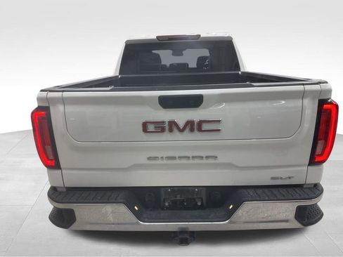 Used 2024 GMC Sierra 1500 SLT image 14