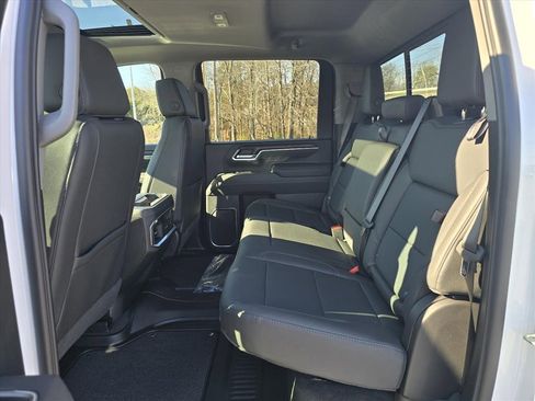 New 2026 GMC Sierra 2500 SLT w/ SLT Convenience Package image 11