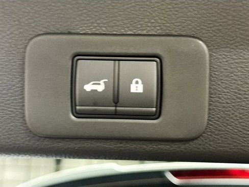 New 2025 Nissan Murano SL image 31