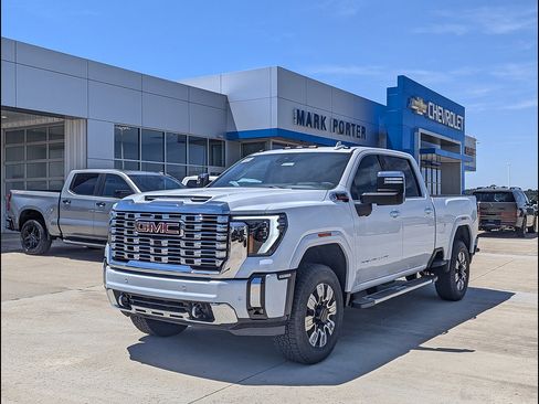 New 2026 GMC Sierra 3500 Denali w/ Denali Reserve Package AWD/4WD image 1