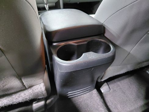 Used 2014 Toyota Tacoma 4x4 Double Cab image 38