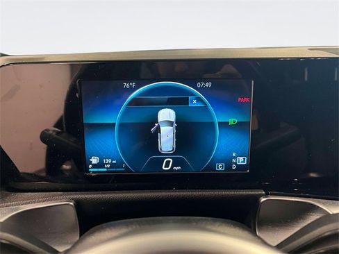 Certified 2021 Mercedes-Benz GLB 250 4MATIC image 24