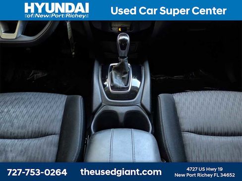 Used 2020 Nissan Rogue S image 20