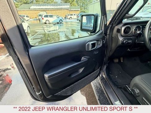 Certified 2022 Jeep Wrangler Unlimited Sport image 16