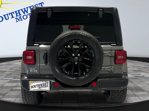 Used 2021 Jeep Wrangler Unlimited Sahara w/ Cold Weather Group AWD/4WD image 6