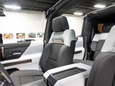 Used 2024 GMC Hummer EV 3X w/ Omega Edition image 14
