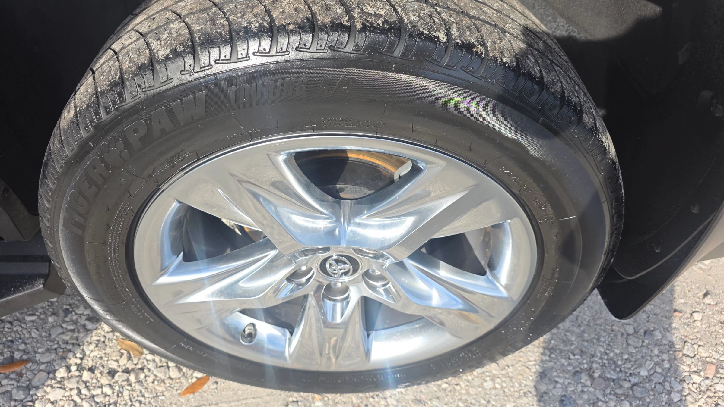 Used 2016 Toyota Highlander Limited FWD image 53