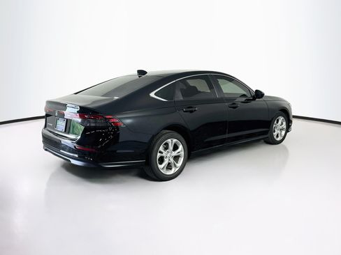 Used 2023 Honda Accord LX image 9