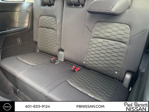 New 2025 Nissan Pathfinder SV w/ SV Premium Package image 32