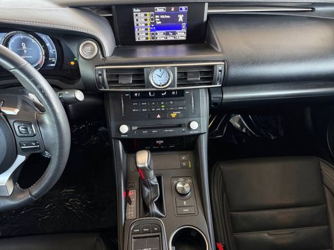 Used 2015 Lexus RC 350 w/ F Sport w/Summer Tires image 15