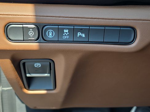Certified 2026 Acura MDX SH-AWD w/ Technology Package image 25