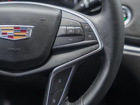 Used 2025 Cadillac XT5 Luxury FWD image 28