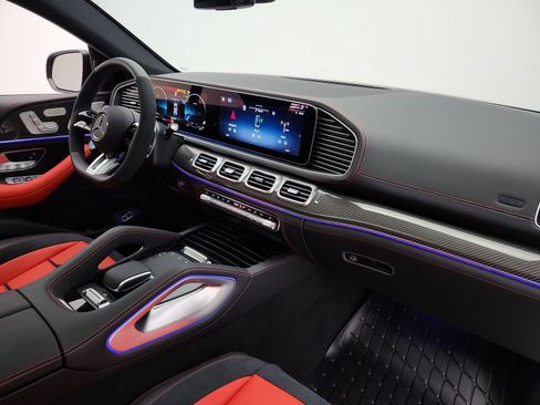 New 2026 Mercedes-Benz GLE 53 AMG 4MATIC Coupe image 14