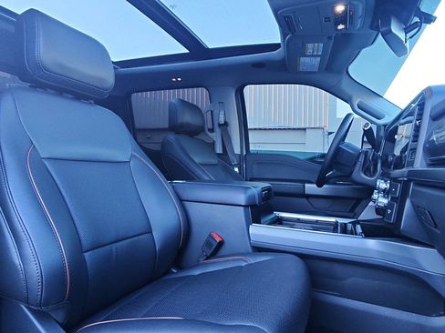 Used 2025 Ford F250 Lariat w/ Lariat Ultimate Package image 24