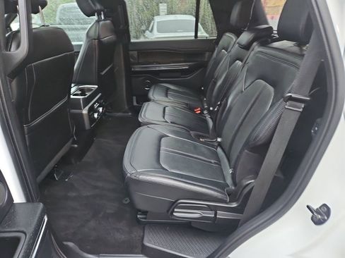 Used 2019 Ford Expedition Limited AWD/4WD image 25
