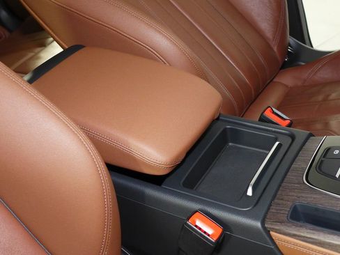 Used 2022 Audi Q5 2.0T Premium Plus w/ Premium Plus Package image 15