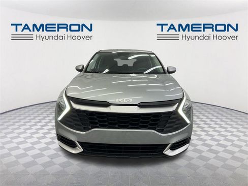 Used 2023 Kia Sportage LX image 8